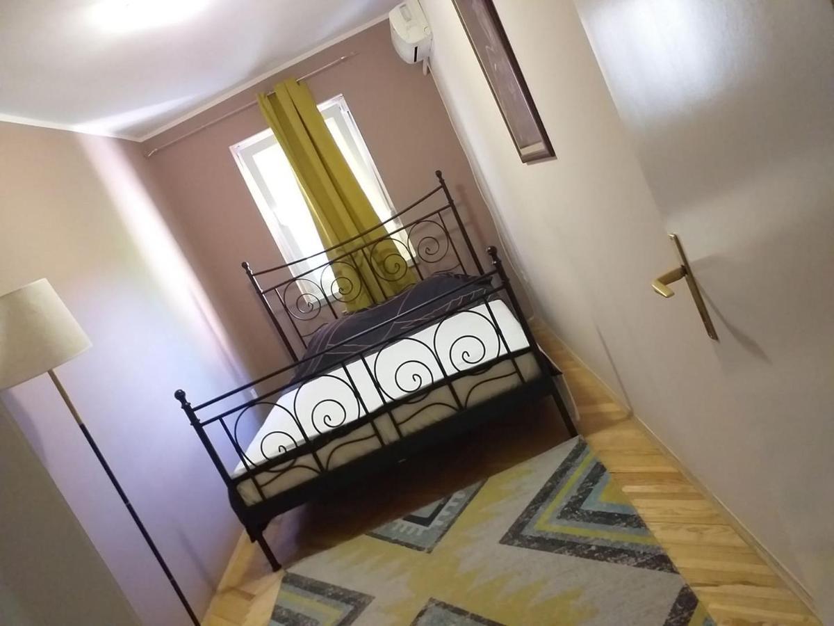 Apartment City Center Новий Сад Екстер'єр фото